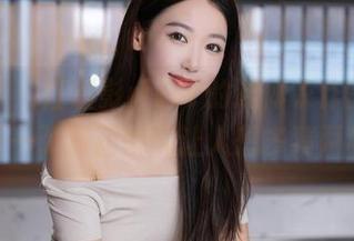 秀人网 - 江淑影river的连体衣作品集，随便一张原图都能让人想多猜两秒。