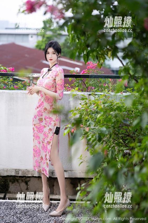 秀人网 - 王婉悠Queen职业装原图合集，职场小白也能轻松上手，真羡慕啊！