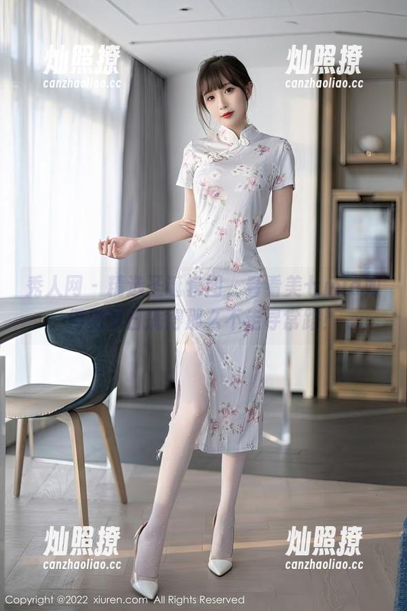 秀人网-美七mia 秀人网 - 精选圣诞套图,看看美七mia如何把节日搞得那么不走寻常路!