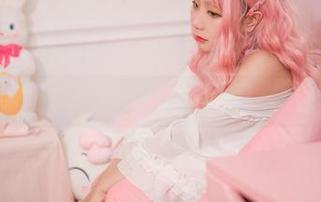 穆零Mu0的短裙写真：免费领略时髦，饱眼福不过瘾！