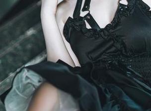落落Raku的眼镜图包，更新后终于能认出她了！