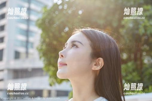 蜜桃社 - E杯奶茶的镂空写真：似乎有人开始研究如何让身材更飘逸了！