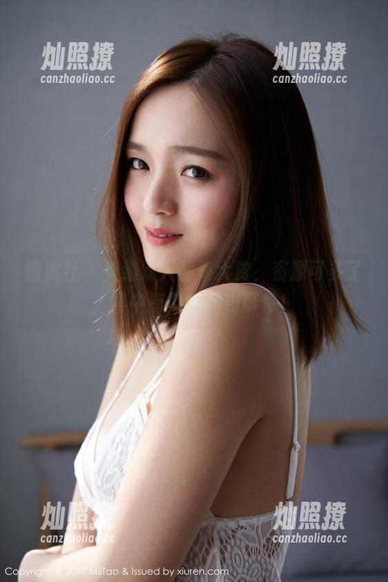 蜜桃社 - 美绪双人图集大赏，资源可多了，其中有隐秘接吻事件！