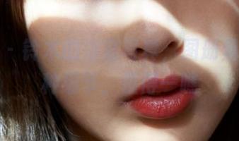 蜜桃社 - 铃木的浴室写真，图册里藏着各种细节，值得一瞧