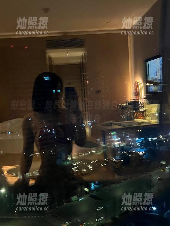 微密圈 - 詹詹的蕾丝在线独白，高清捕捉每个转身