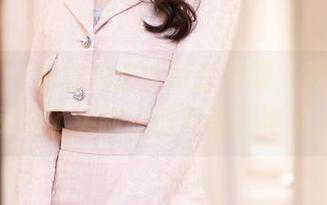 语画界 - 一波精选李丽莎制服，竟然让我又有了买制服的冲动？糟了。