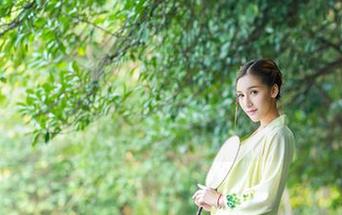 轰趴猫 - 高跟鞋全套穿搭指南，艾小青的图包，穿上立刻变身女王！