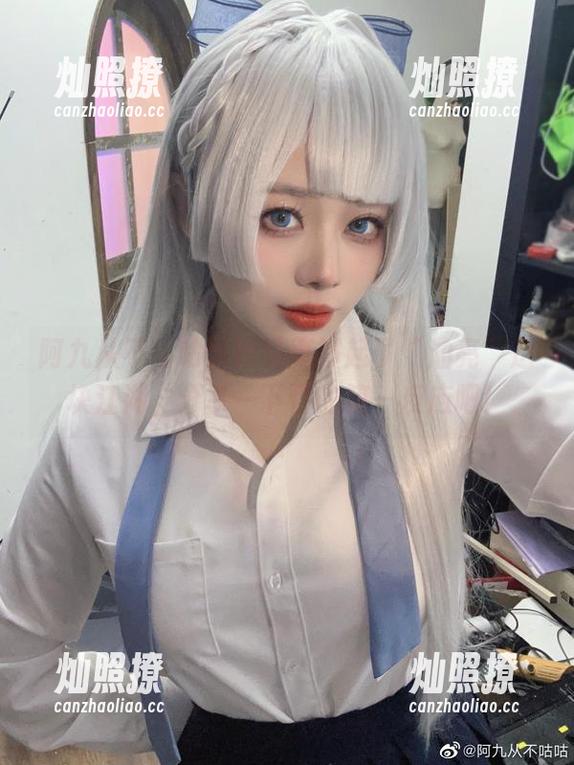 阿九从不咕咕最新写真撑起了“油亮”这块江湖，分享一下你的第一反应吧！