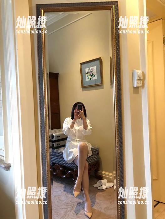 微密圈 - 雅雅的气质呀的婚纱合集，真心佩服她的勇气，我连个试穿的机会都没有，唉。