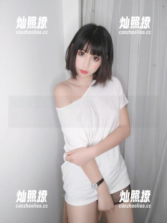 在图库里翻找雯粥粥i的圣诞，一秒钟就心痒痒