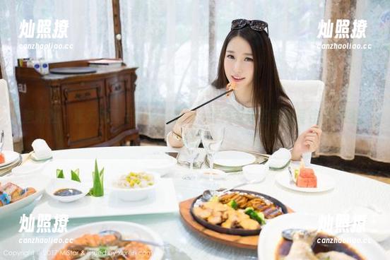 魅妍社 - 夏天的雪千紫福利原图，凉爽是这姿势的最佳形容词了吗？