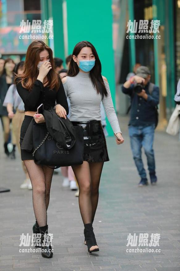 魔镜街拍 - 艾小青职业装秀场：高清写真集，职场赢家的轻松攻略！